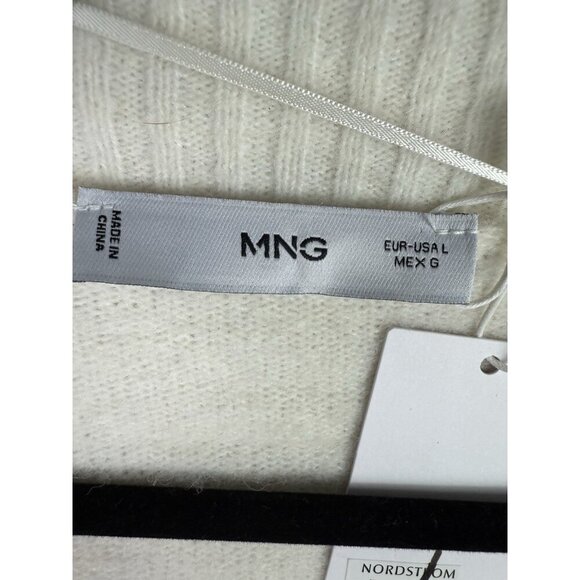 MANGO Women’s Oversized V-Neck Large Cream Pullover Sweater NWT Comfy Outdoor - Picture 9 of 10